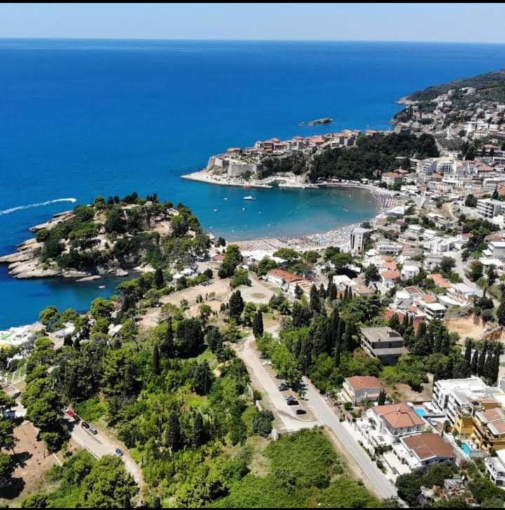 Tahiri Bellevue Apartments Ülgün Dış mekan fotoğraf