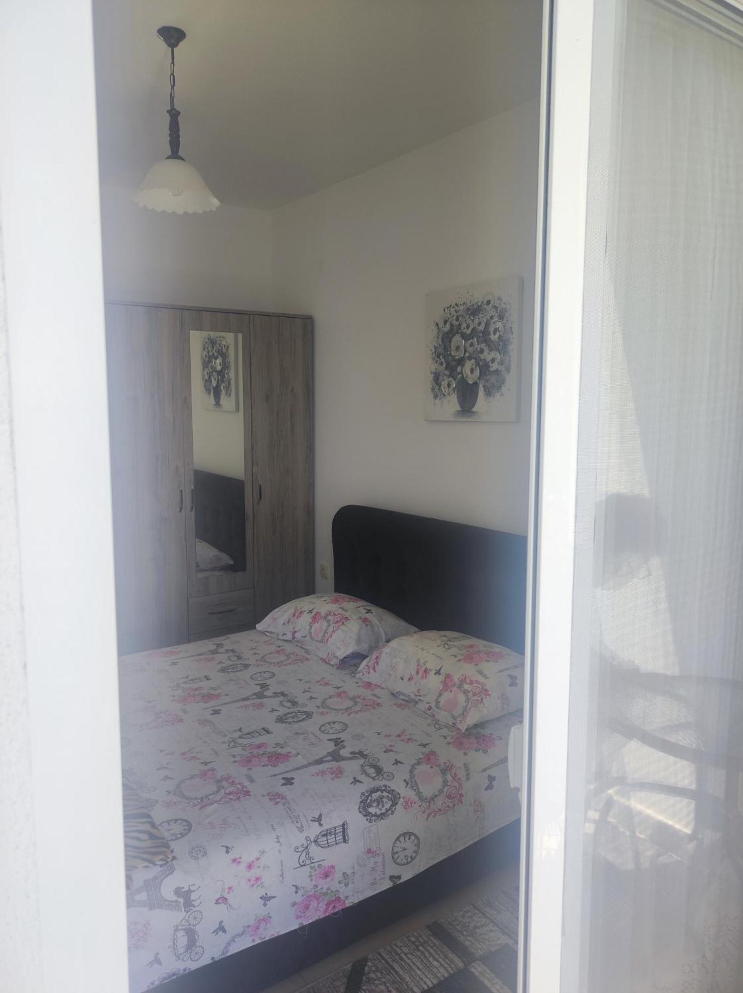 Tahiri Bellevue Apartments Ülgün Dış mekan fotoğraf