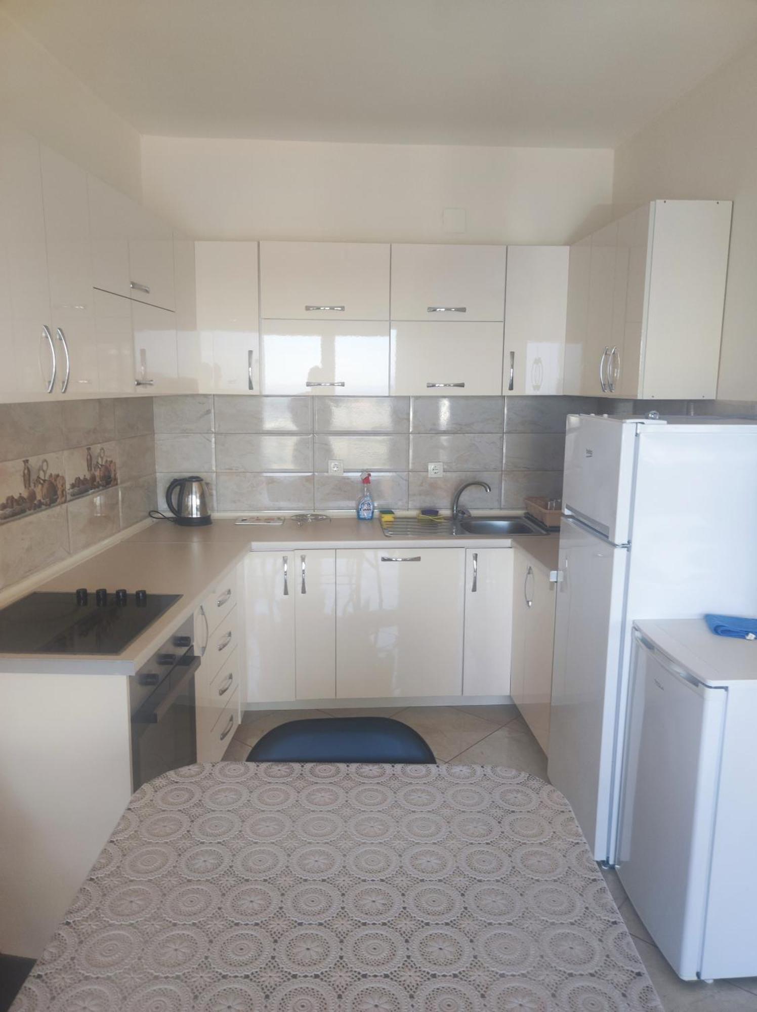 Tahiri Bellevue Apartments Ülgün Dış mekan fotoğraf